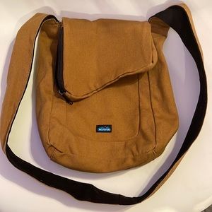 Kavu Purse